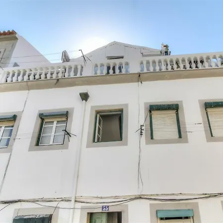 The New Terrace Apartment *
